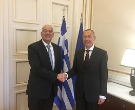 Συνάντηση του Πρέσβη της Ρωσίας στην Ελλάδα Α.Μάσλοβ με τον Υπουργό Εξωτερικών της Ελλάδας Ν.Δένδια (Αθήνα, 9 Ιανουαρίου 2020)